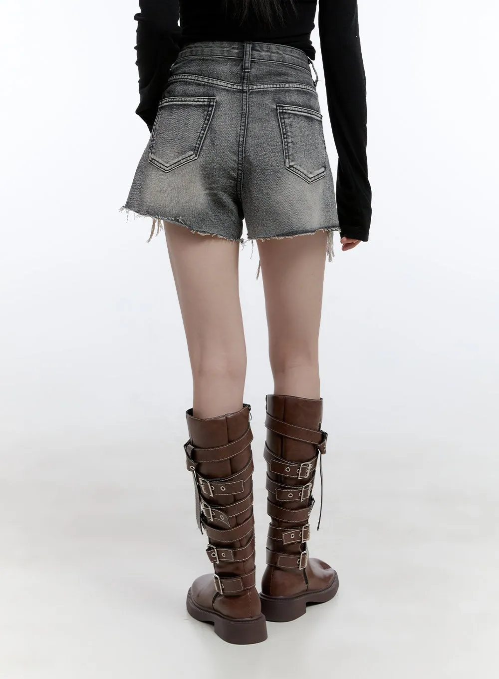 Denim Graphic Distressed Shorts CG413